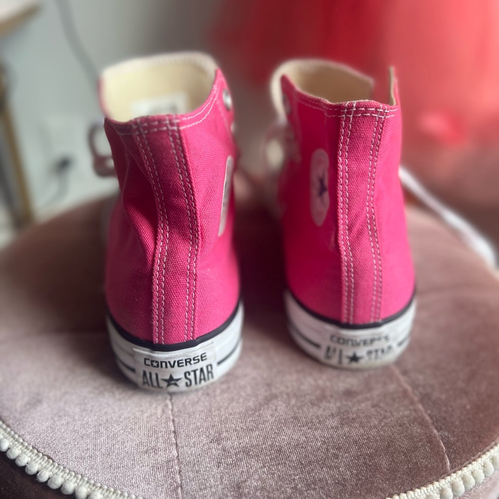 Converse high tops Pink SIZE 6 ( 36.5 )